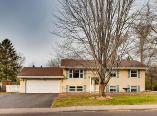 2253 Beam Ave, Saint Paul, MN 55109