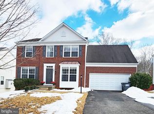 5871 Moonbeam Dr, Woodbridge, VA 22193