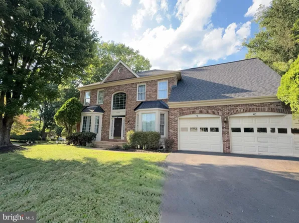 47202 Redbark Pl, Sterling, VA 20165