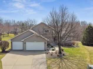 14015 Drake St NW, Andover, MN 55304