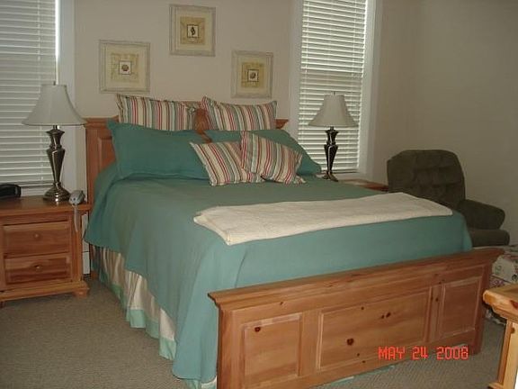 5th image of 120 Shady Brook Cir Unit 100