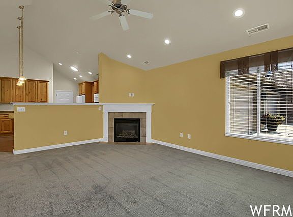 5th image of 929 W 1920 S APT A