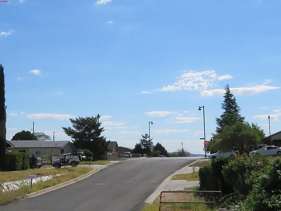 4th image of 4012 N Dale Dr