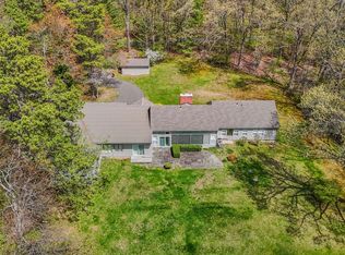 23 Vine Hill Rd, Farmington, CT 06032