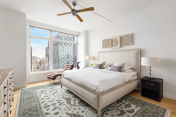 Rented by Compass | media 6