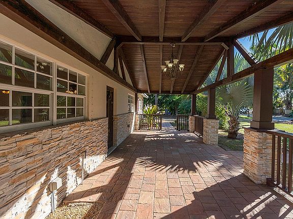 5th image of 5301 Canal Dr