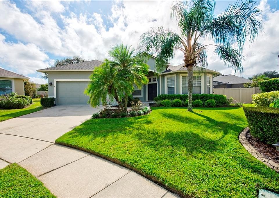 1st image of 5544 Crepe Myrtle Cir