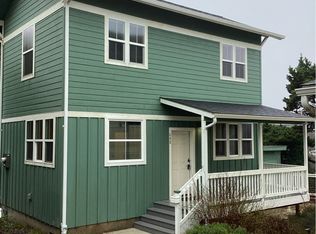 648 NW Coast St, Newport, OR