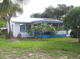 819 Colonia Ln E, Nokomis, FL 34275