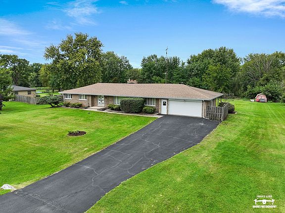 2nd image of 29 Brookside Ln