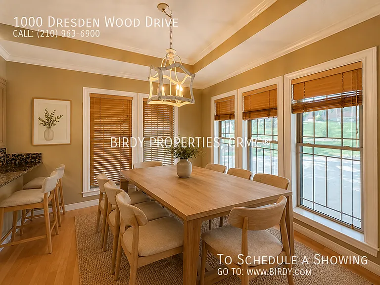1000 Dresden Wood Dr — Photo 4