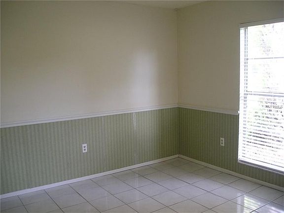 5th image of 1554 Glen Ct #1554