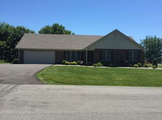 100 Eagle Dr, Columbia, KY 42728