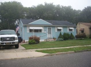 32 Fairmount Ave, Lindenwold, NJ 08021