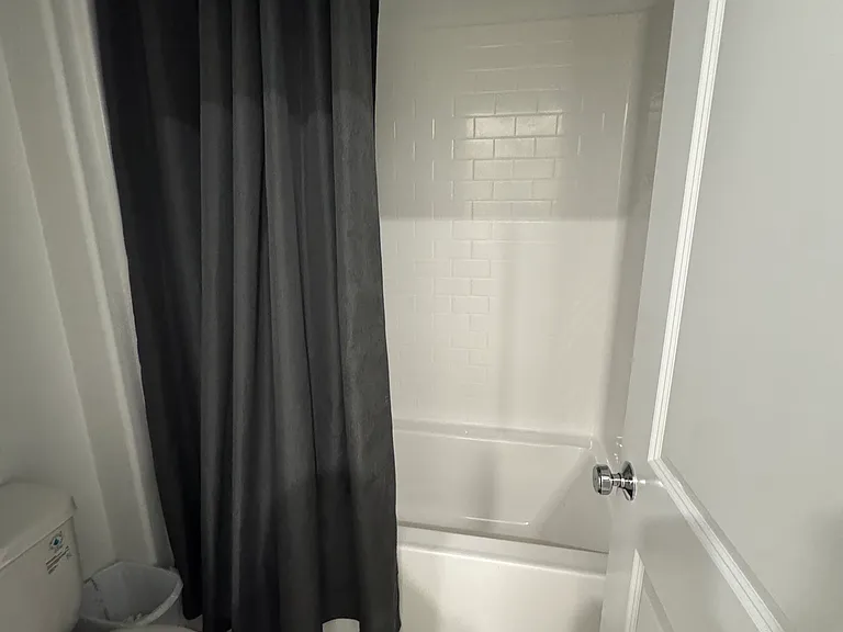 674 Edward Scholle Dr — Photo 5