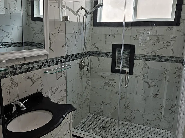 1800 N Gramercy Pl #4 — Photo 13