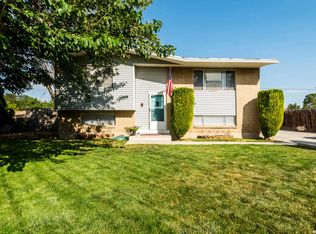 3823 S Manhatten Dr, West Valley City, UT 84120