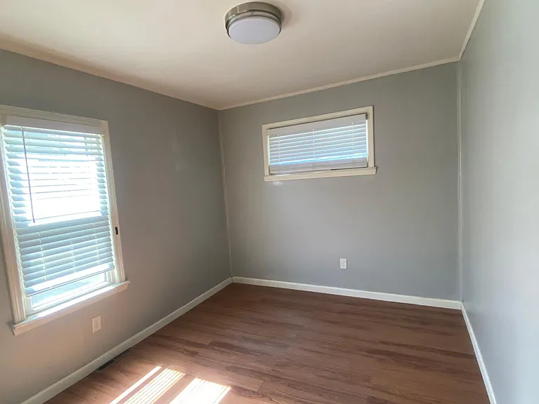 26394 Lorenz St — Photo 7
