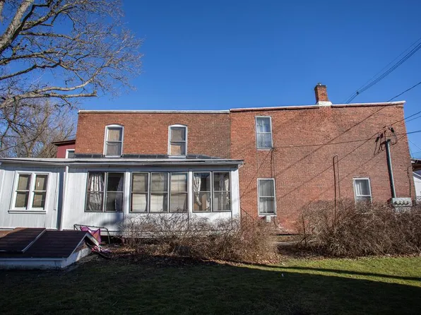 15 E Hill Rd, Covington, PA 16917