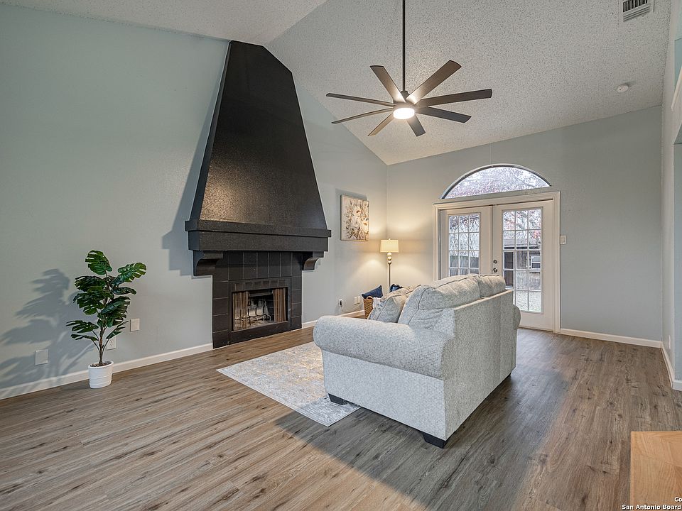 1st image of 6235 VALLEY BAY DR