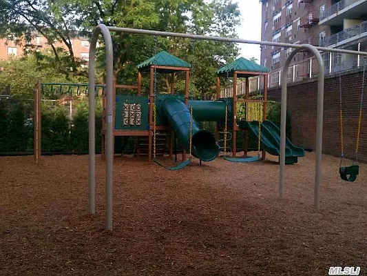 Sold by Douglas Elliman | media 4