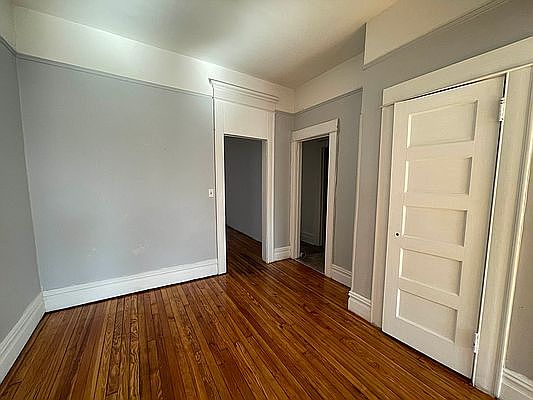 4th image of 923 72nd St Floor 2