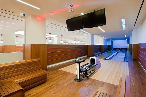 Rented by Corcoran | media 69