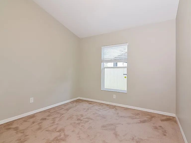 9252 Zincoe Ln — Photo 11