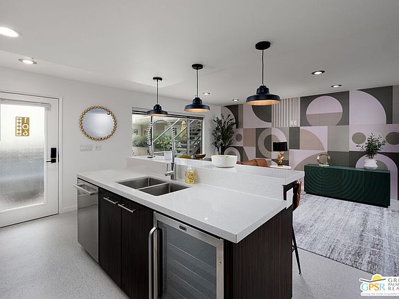 5th image of 588 E San Lorenzo Rd #106
