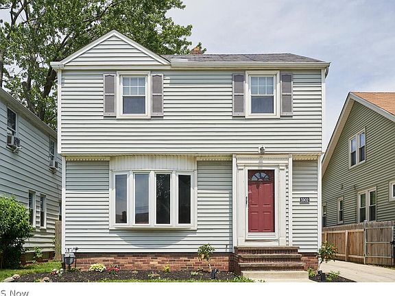 2nd image of 5902 Pelham Dr