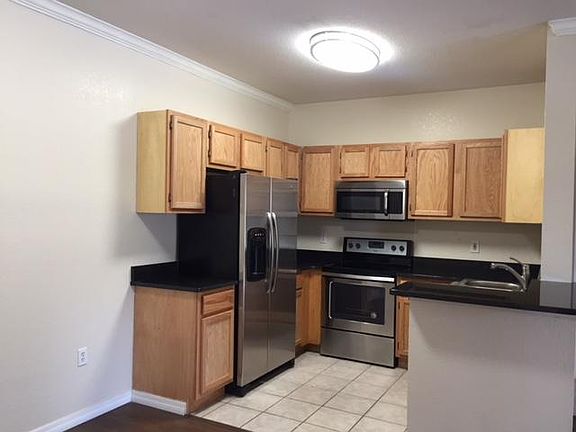 4th image of 2612 Robert Trent Jones Dr #614