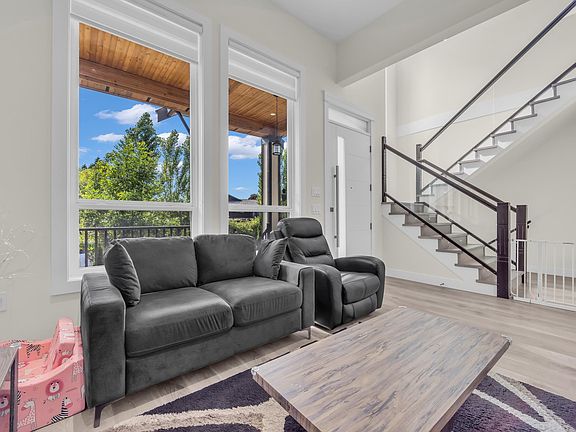 5th image of 7068 194th St