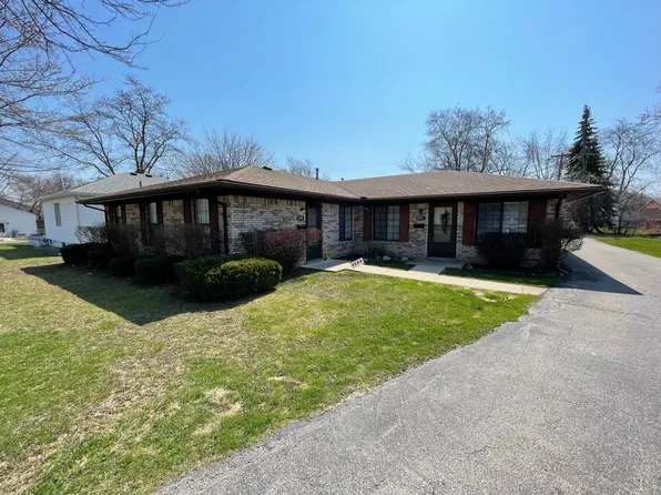 2011 W Forteen Mile Rd, Royal Oak, MI 48073
