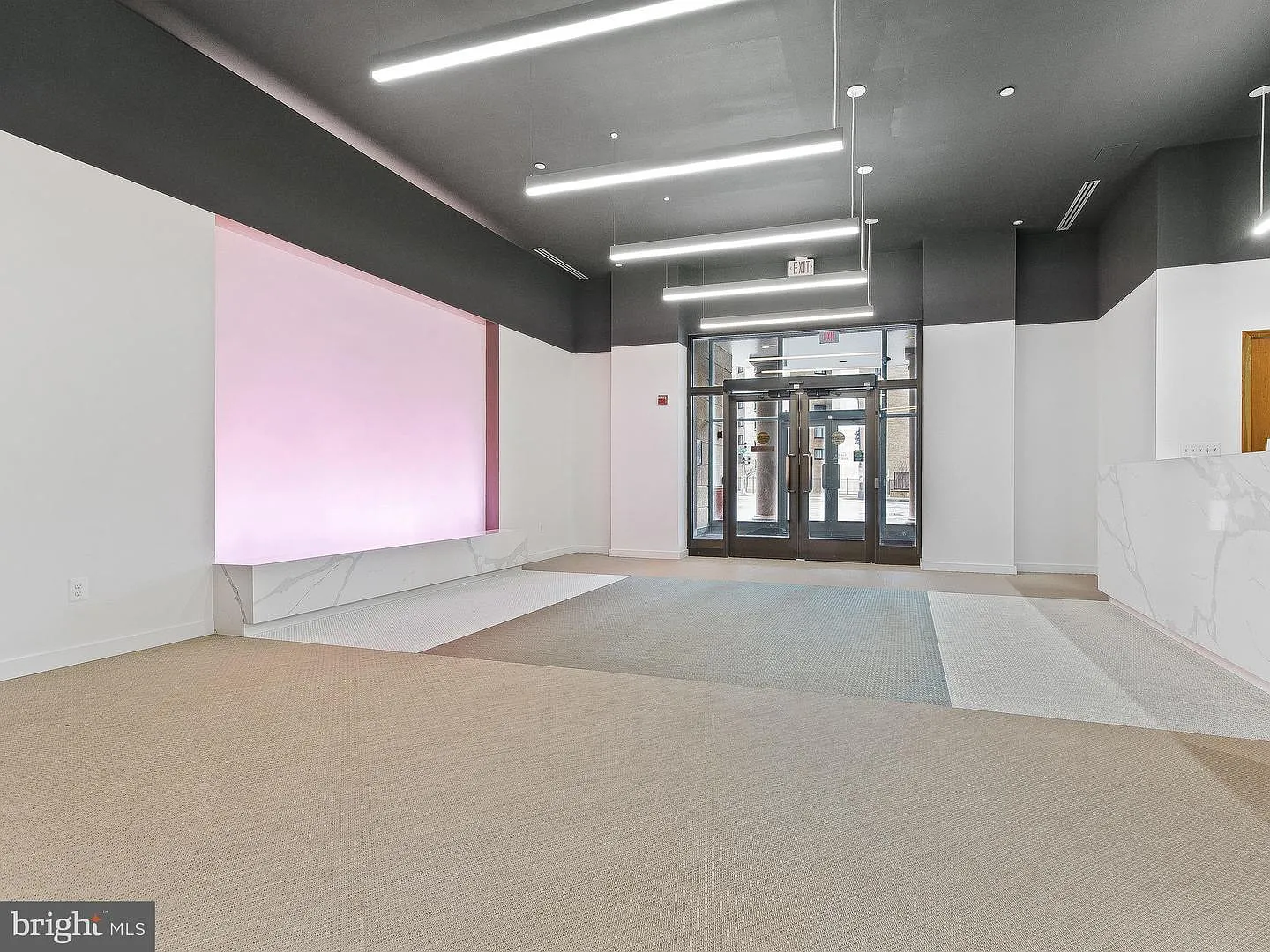 1 bed, 667 sqft, $2,200 — Photo 3
