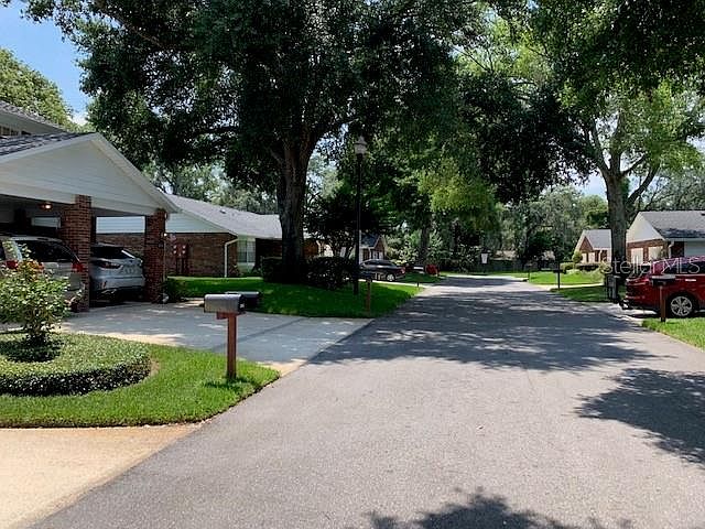1st image of 5127 Lazy Oaks Dr