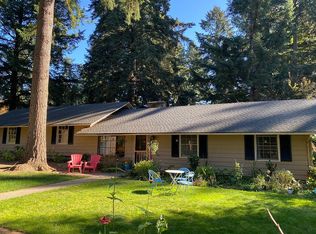 19126 SW Longfellow Ave, Lake Oswego, OR 97035