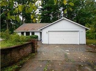 3241 Eagle Dr NE, Olympia, WA 98516