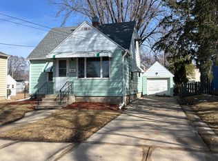 1216 5th Ave SE, Rochester, MN 55904