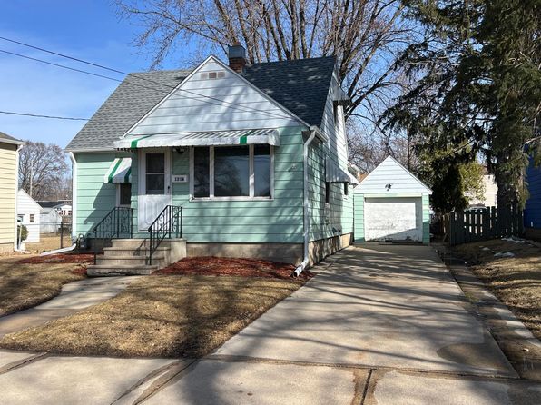 1216 5th Ave SE, Rochester, MN 55904