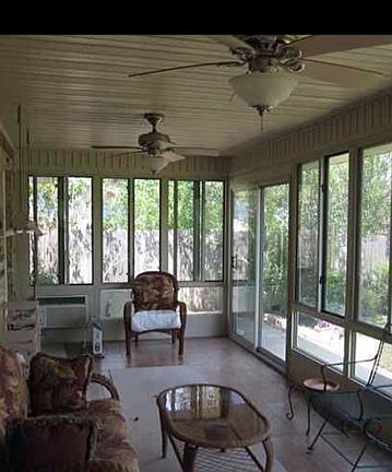 5th image of 705 Llano St