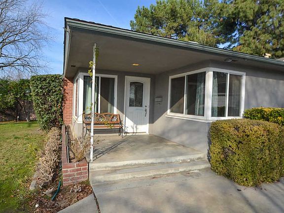 3rd image of 4015 E Cornell Ave