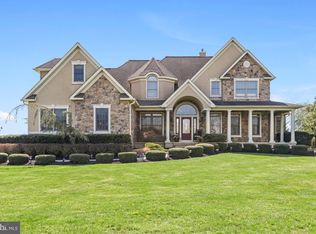 220 Oak Rd, Hammonton, NJ 08037