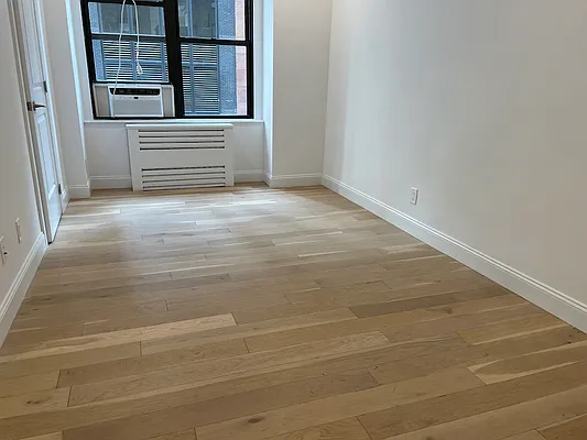 Rented by The Dermot Realty Management Company | media 29