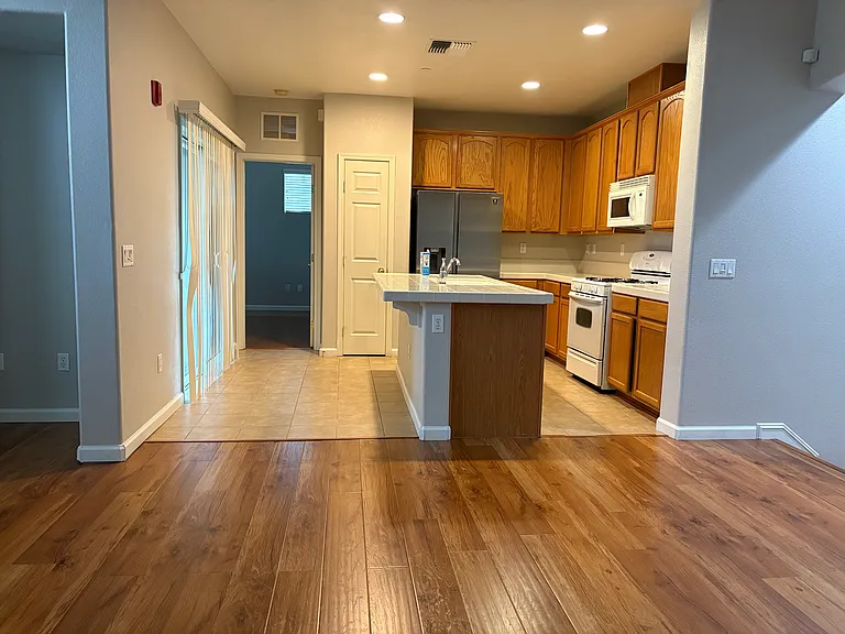 7515 Sheldon Rd #22102 — Photo 13