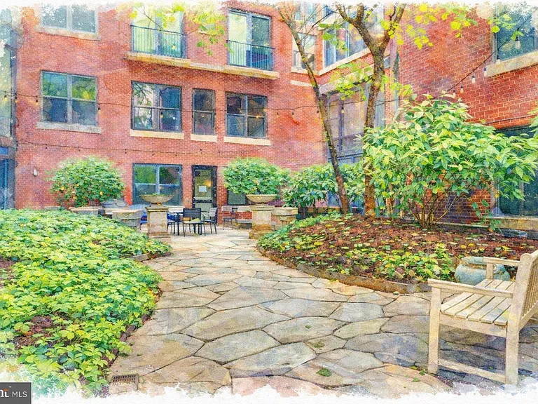 1390 Kenyon St NW #418 — Photo 32