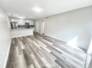 7119 Horner Ave APT F, Saint Louis, MO 63117