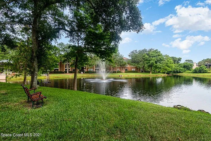 7667 N Wickham Rd #601