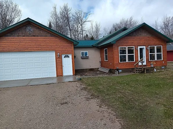 10421 N Whitefish Point Rd, Paradise, MI 49768