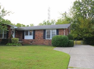 7449 George Gaines Rd, Nashville, TN 37221
