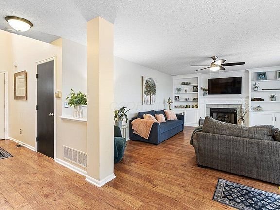 3rd image of 9018 Tabernash Dr
